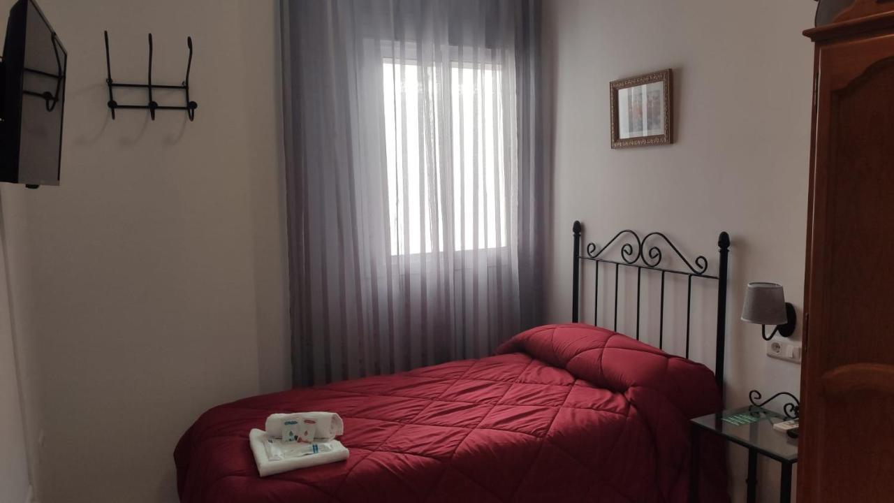 Hostal Efebo 24H Антекера Екстер'єр фото